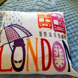 Pottery Barn Teen Destination London Throw Pillow.